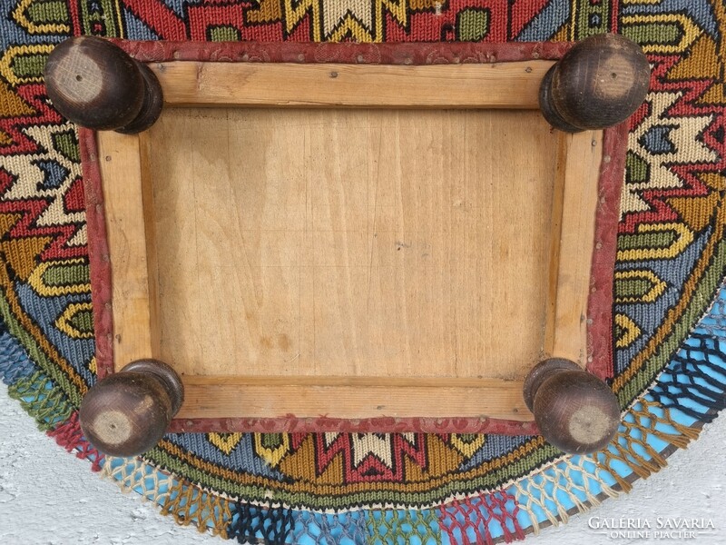 Antique image stool