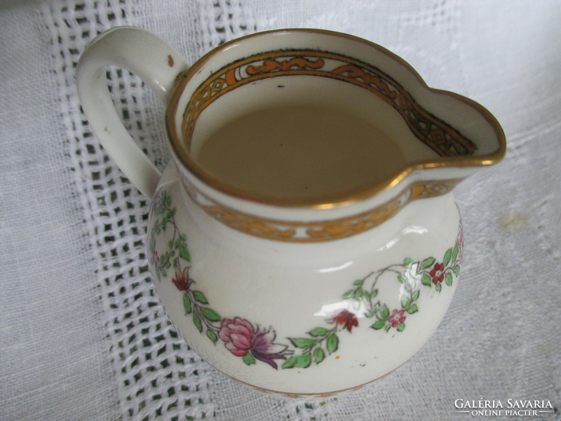 Antique English faience (Copeland) cream jug