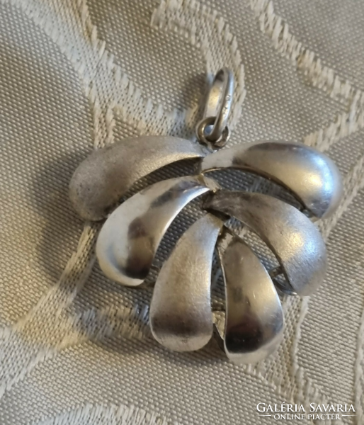 Antique pendant with 925 figural mark