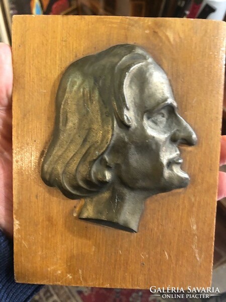 Liszt Ferenc bronze relief, mounted on wood, size 12 cm.