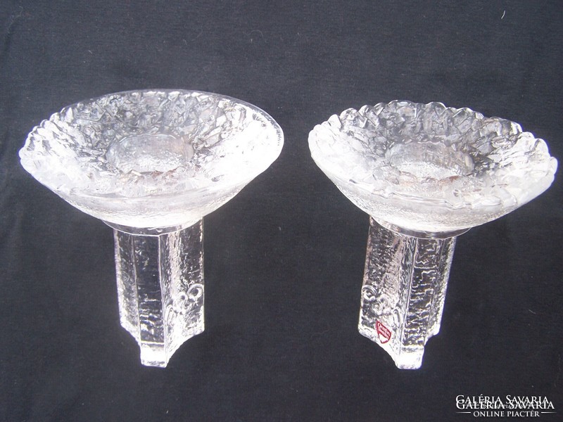 Orrefors gyertyatartó- pár  A világhírű svéd üvegmanufaktúra terméke. "Jégüveg"  Tökéletes állapot M