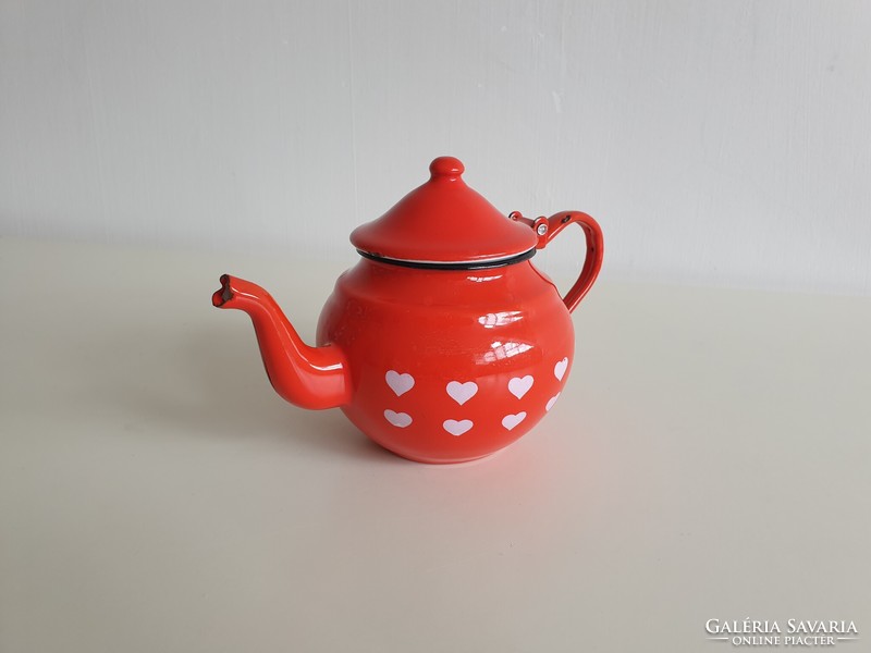 Enameled old vintage iron coffee pot teapot red heart pattern enameled jug pouring