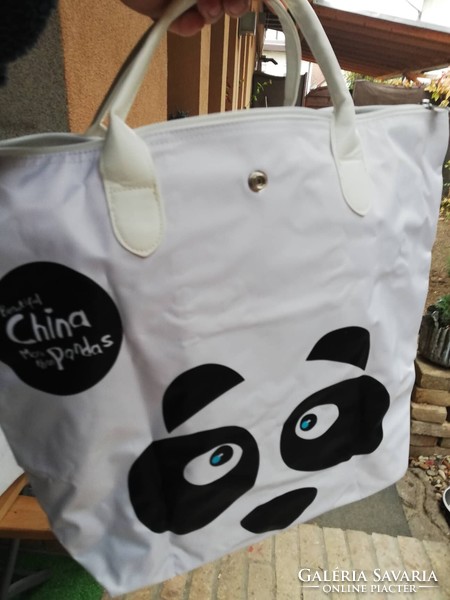 Panda's new bag-zipper-waterproof