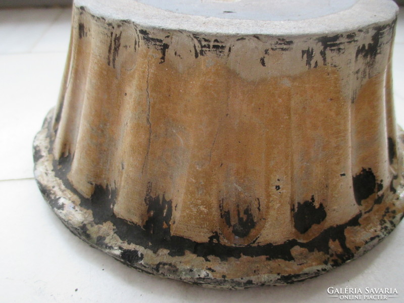 Antique baking mold from Göcse, ball oven