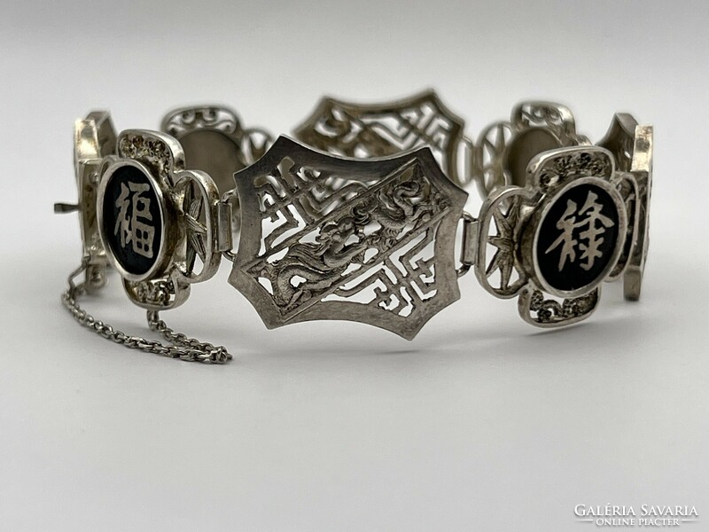 Silver bracelet with old Chinese motif dragon