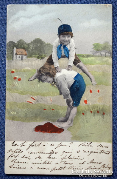 Antik fotó  képeslap  bakugró vidám gyermekek