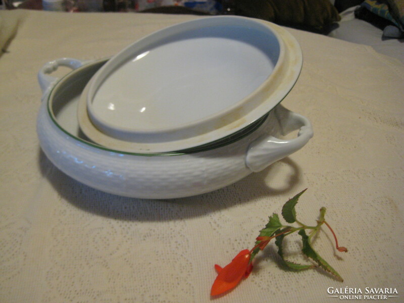 Herend, white, side dish or smaller soup bowl, 30 x 15 cm with tongs, never used