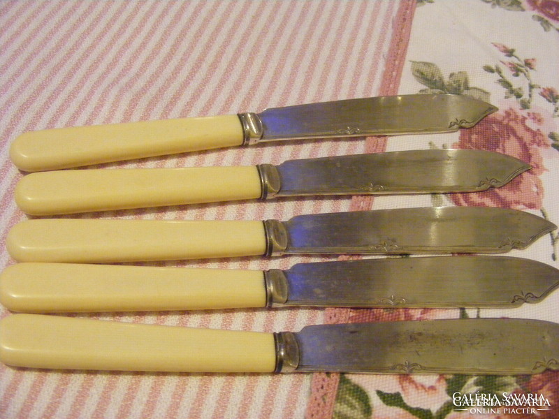 Silver-plated, antique, beautiful pattern, 5-person dessert or fish knife set
