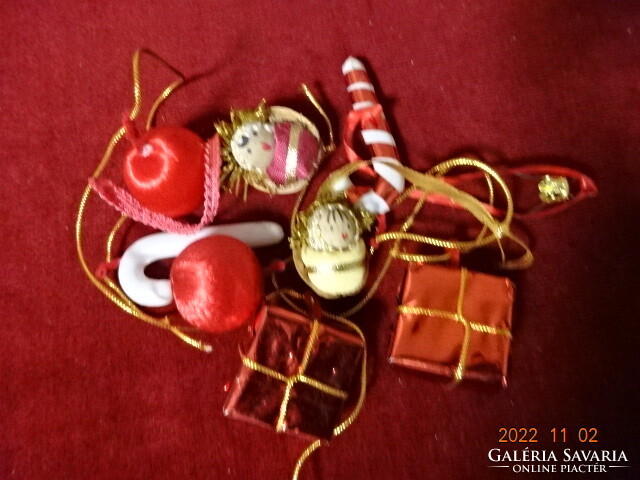 Christmas decorations, 8 pcs, baby in the walnut cradle. He has! Jokai.