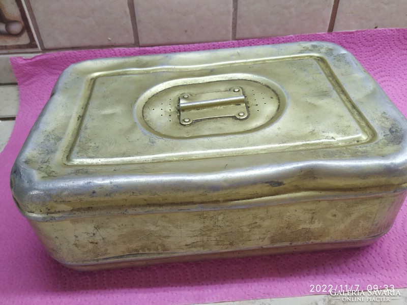 Retro food barrel metal box for sale! Ftm metal mass article