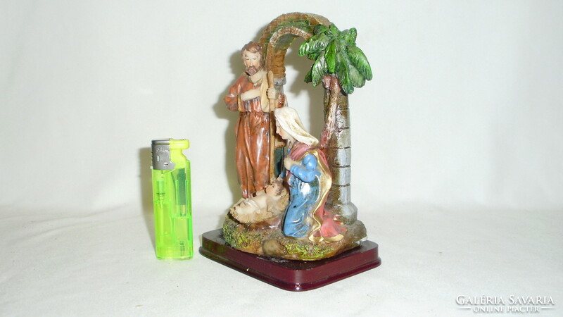Bethlehem manger with baby Jesus, decoration, ornament
