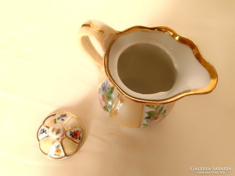 Régi antik Biedermeier kézzel festett aranyozott kicsi cseh porcelán fedeles tejes kancsó kiöntő