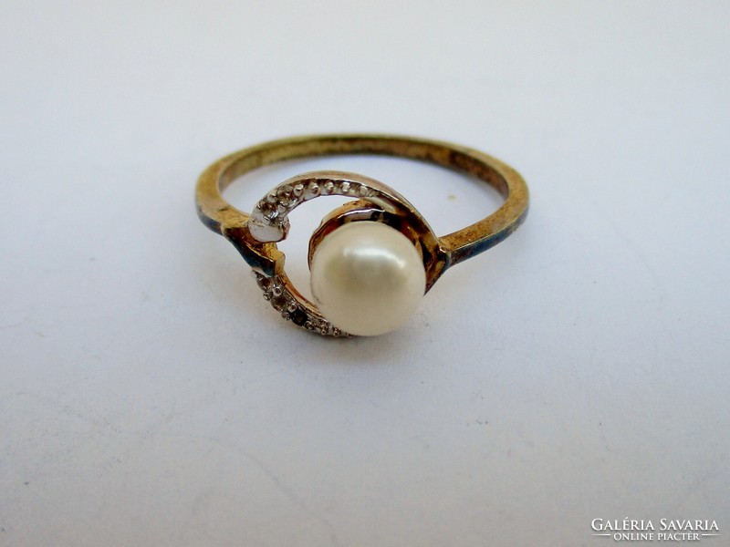 Gyönyörű  ezüstgyűrű valódi gyöngy dísszel