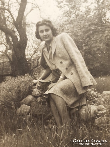 Régi hölgy fotó 1943 vintage női fénykép