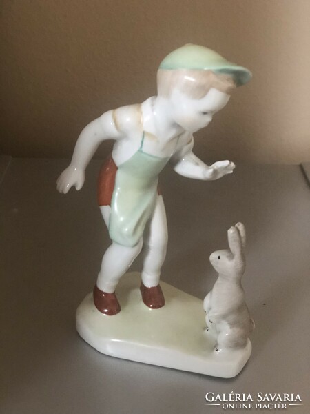 Aquincum bunny porcelain figure
