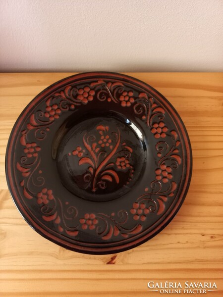Lajos Szabó ceramic dinner plate, 23 cm