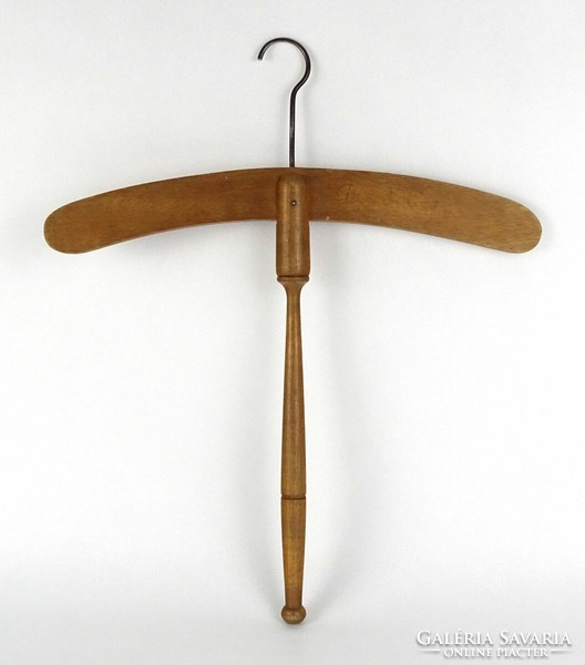 1L402 old long-handled wooden coat hanger