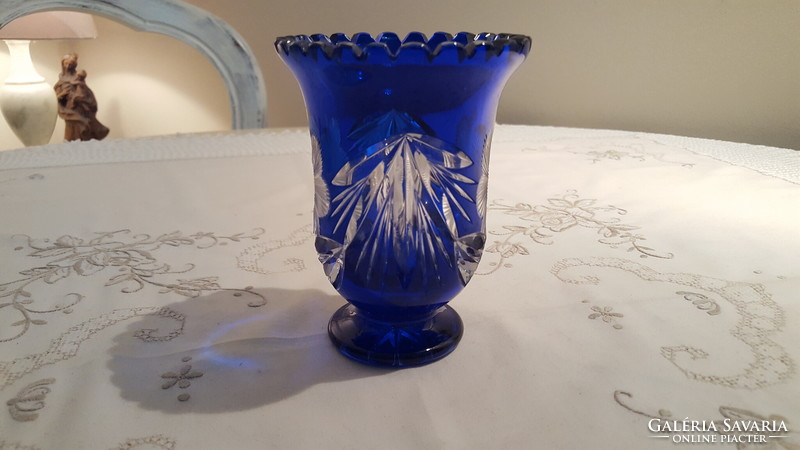 Beautiful, blue polished base, crystal vase 13 cm.