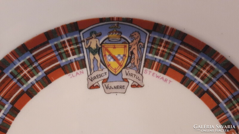 Old Scottish porcelain plate (m3162)