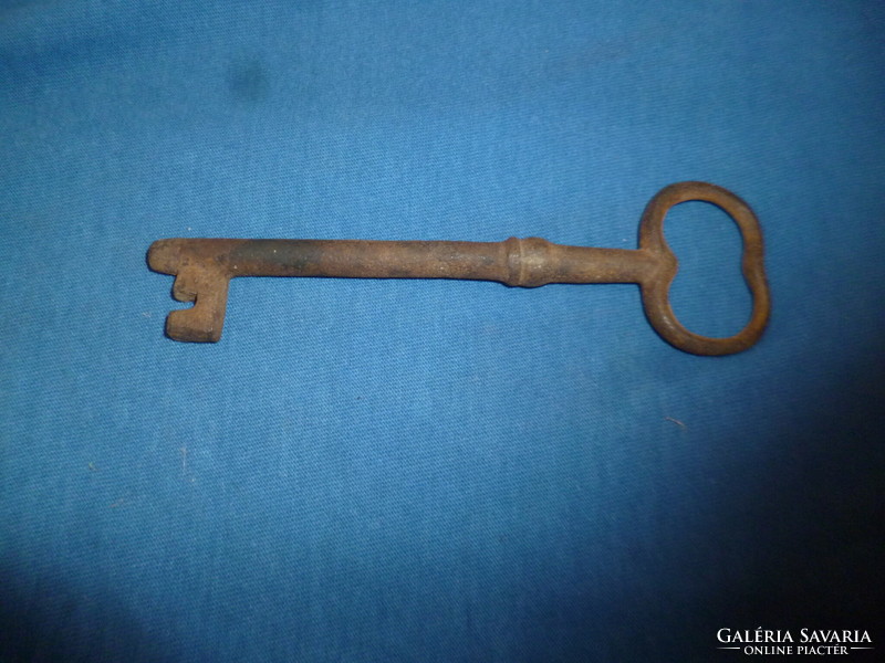 Antik nagyméretű vas kulcs 14cm