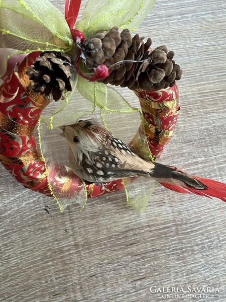 Christmas tree decoration, Christmas wreath with a bird