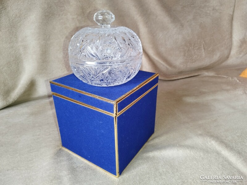 Crystal bonbonier in gift box