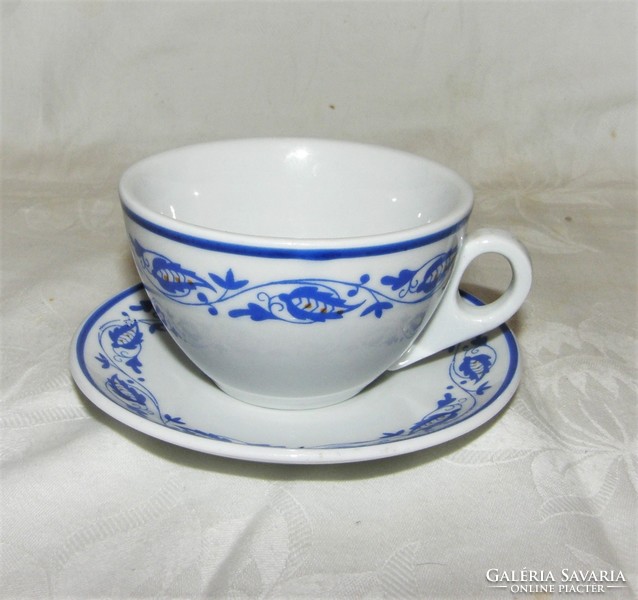 Zsolnay coffee cup with bottom