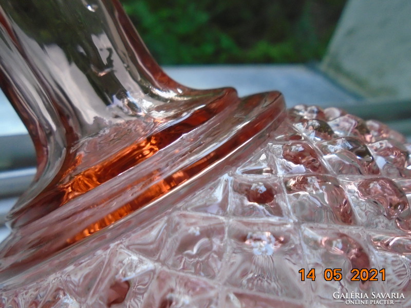 Antik gyémánt csiszolt lazacrózsaszín kristály palack , csiszolt dugóval