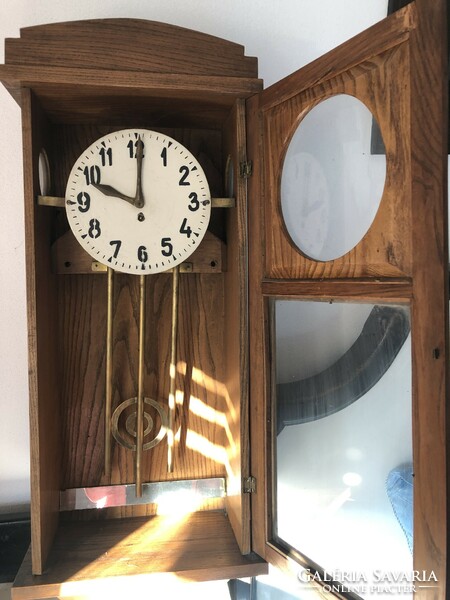 Regi glass wall clock