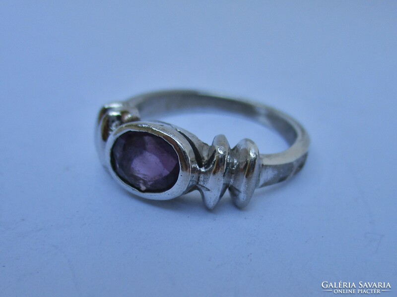 Gyönyörű régi ametisztköves ezüst gyűrű