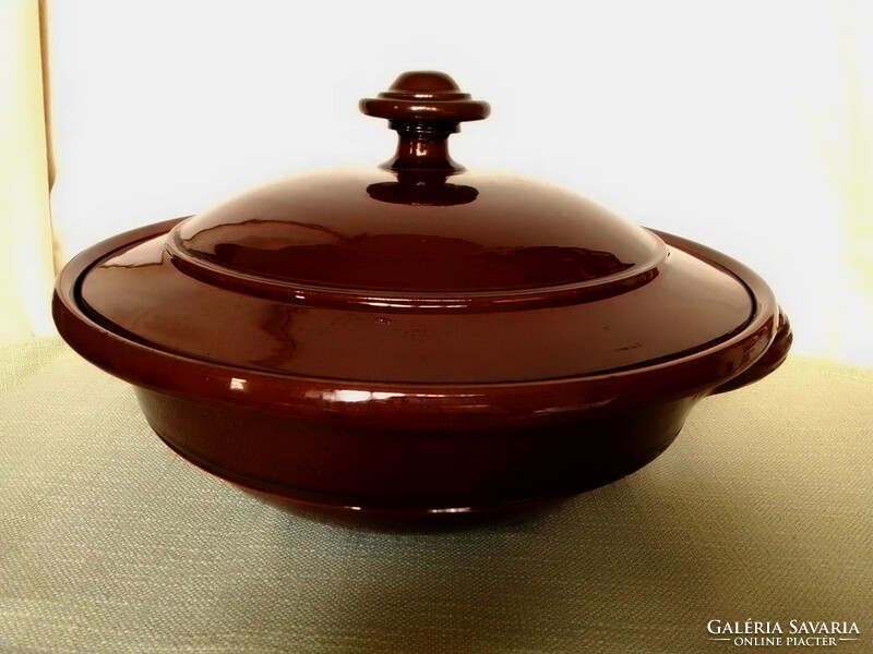 Old huge glazed ceramic lidded oven cooking pot earthenware pot cabbage cooker offering storage bowl