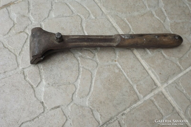 Original antique steel tool hand vise clamp tension tool cast iron