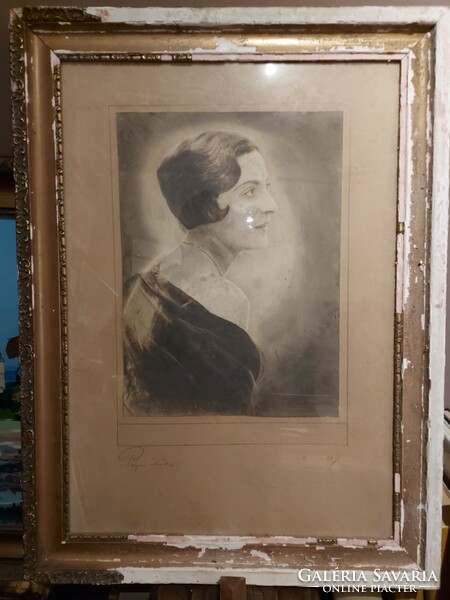 Hölgy profilképe - fotó kb. 1920-30 ból 313