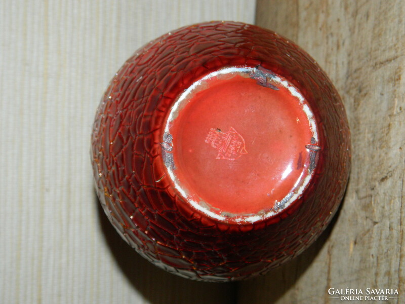 Shrink-glazed vase by Zsolnay