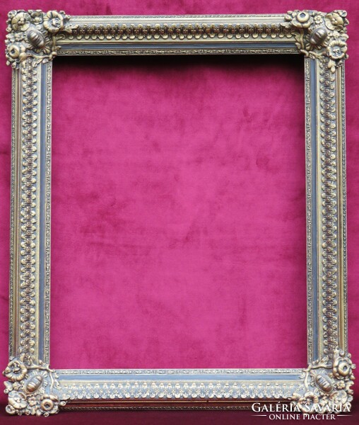 Antique frame, with floral motifs, 53x65 cm.