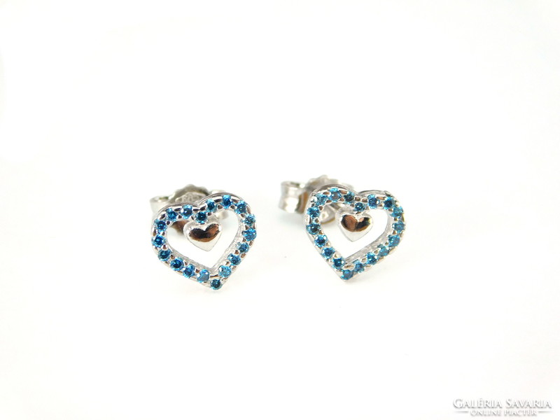 Brill 14 K fehérarany szív fülbevalók kék gyémántokkal