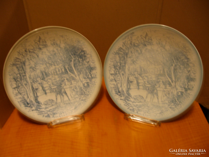 Rare Zsolnay forest deer landscape wall plate solo and a pair