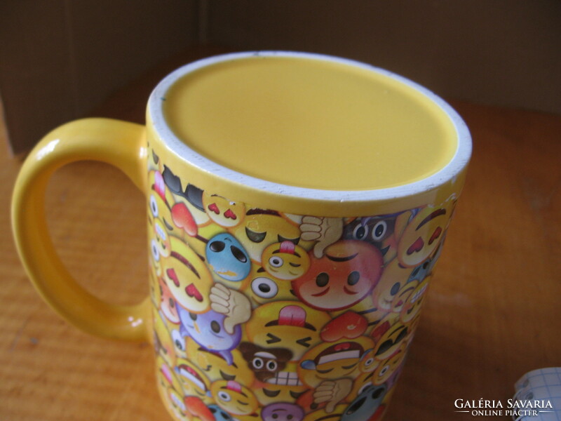 Emoji coffee and cocoa mug