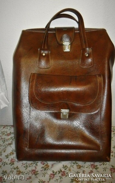 Shulte nagy utazó táska / bőrönd akár filmes kelléknek is. 57X42X20 cm.