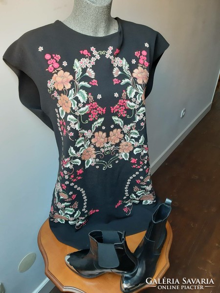 Zara black novelty tunic dress with printed embroidery pattern