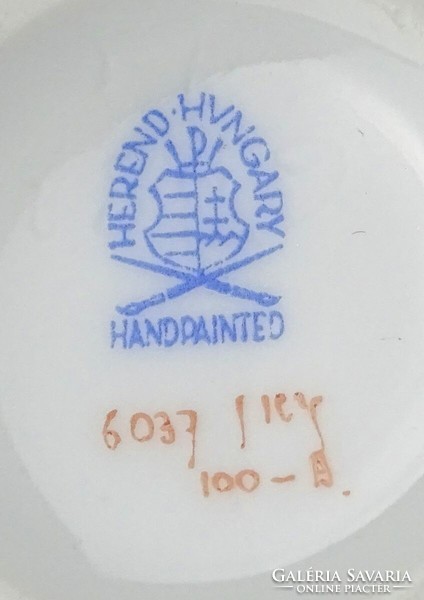 1L613 Tulipán mintás Herendi porcelán bonbonier