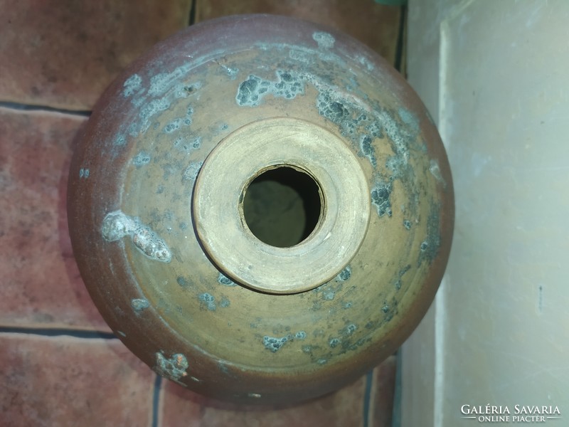 Antique ceramic pot storage bottle