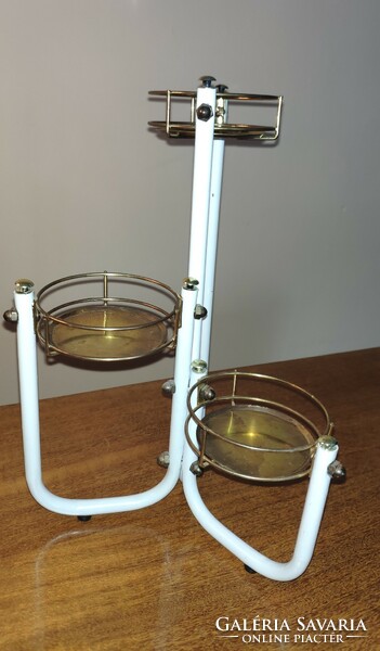 Retro metal candlestick stand