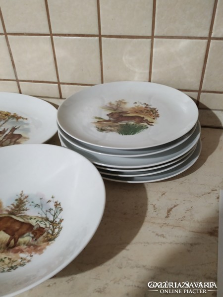Német vadász mintás készlet eladó! 9 db-os Vintage Porcelán étkészlet eladó!