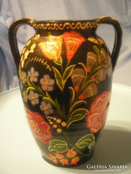 N7 Antik Magyar  váza ritkaság 24 x 16 cm igen élénk színvilágú