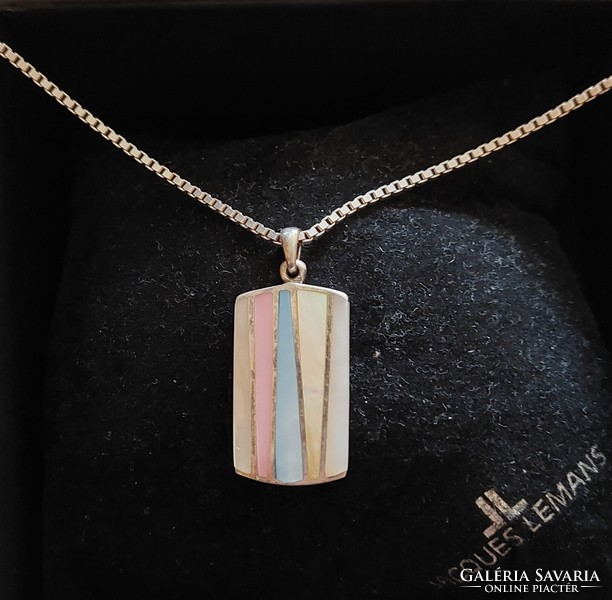 Beautiful mother-of-pearl inlaid silver pendant