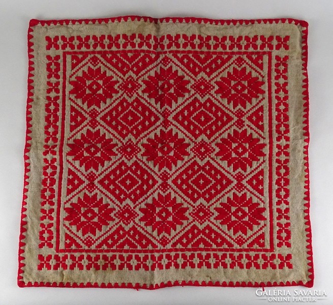 1L507 old embroidered Kalotaszeg tablecloth 56 x 57 cm