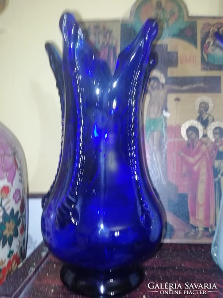 Régi nagyon szép üveg váza 2