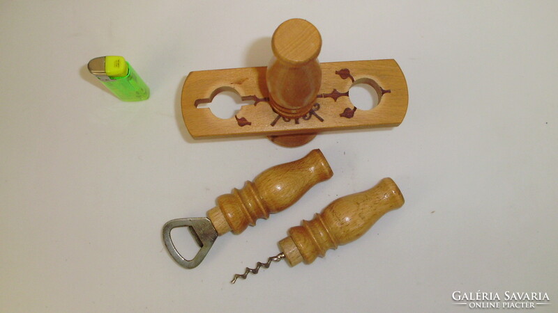 Retro corkscrew, beer opener set in holder - wood