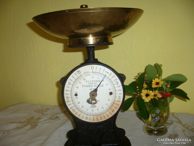 Salter's family scale no 50 scale, clock scale is accurate!
